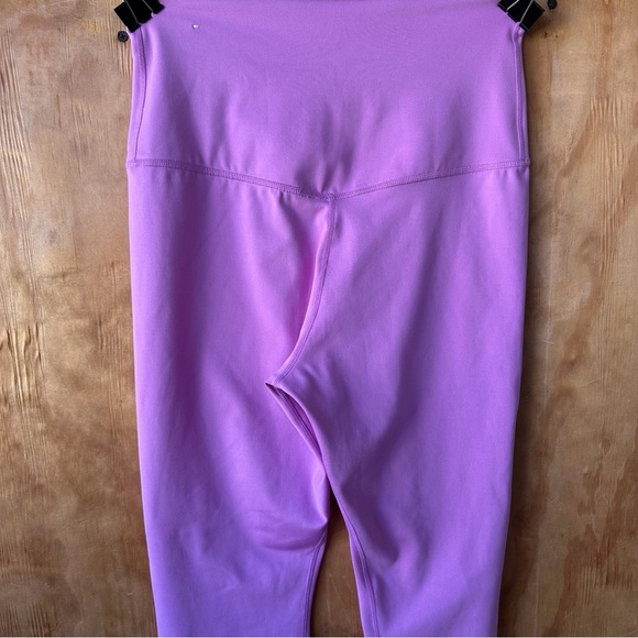 Nike Dri-Fit Light Purple HIgh Waist Mesh Detail Legging Tights - Picture 6 of 12